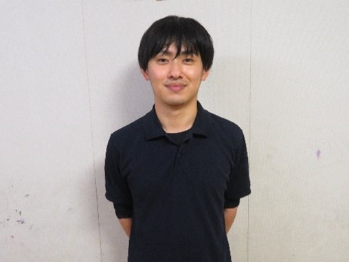 東祐太